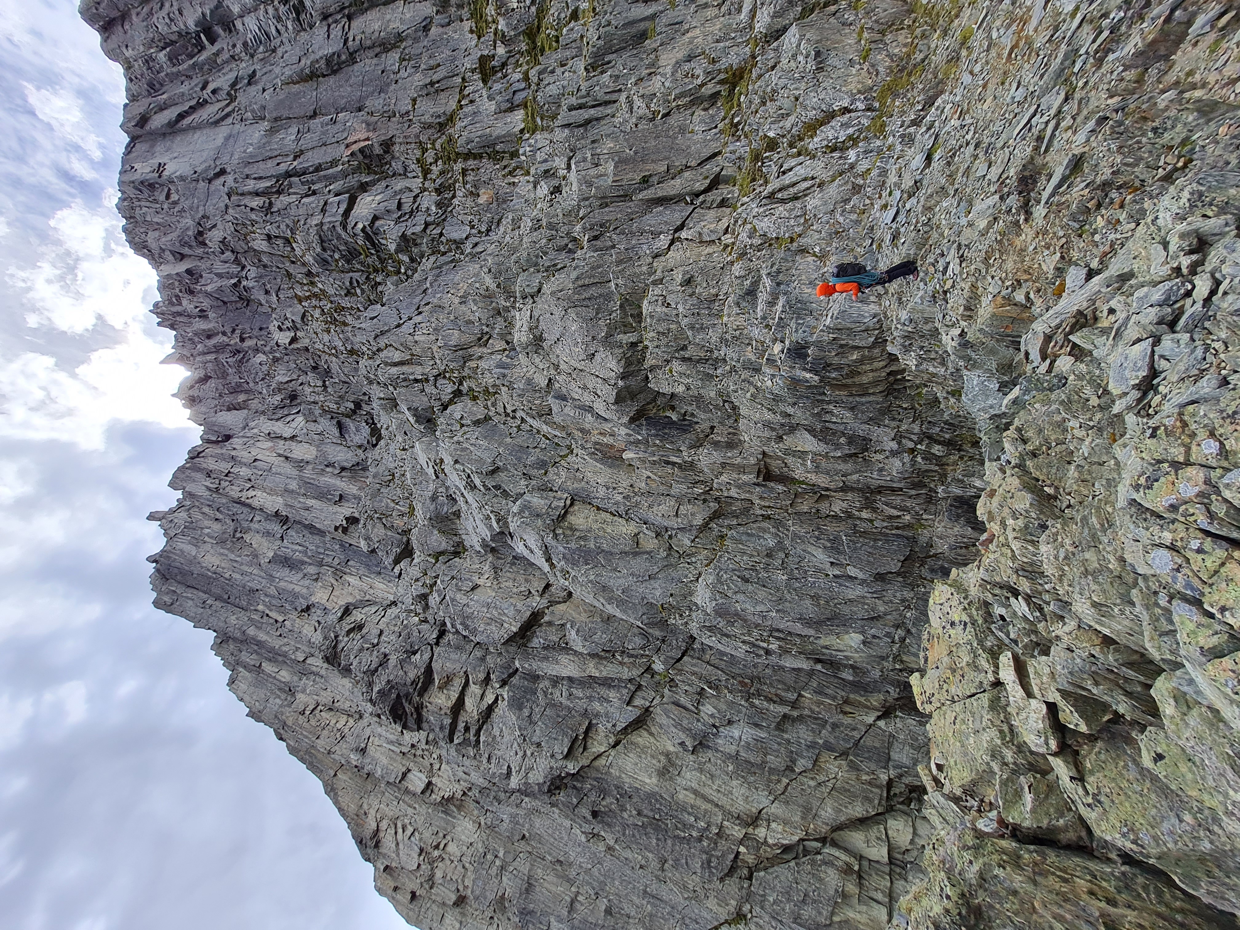 Mid height terrace. Scrambling up and left leads to further pitches in the towers towards left skyline